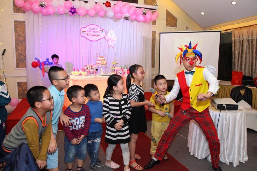 Dịch Vụ Chú Hề Thổi Bóng Tại Quận 5 .Ảnh 3